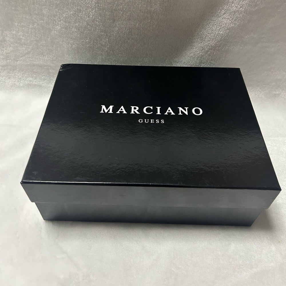 MARCIANO black guess shoes box ONLY